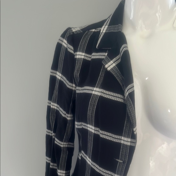 Haute Monde Black and White Blazer Jacket - Picture 3 of 5